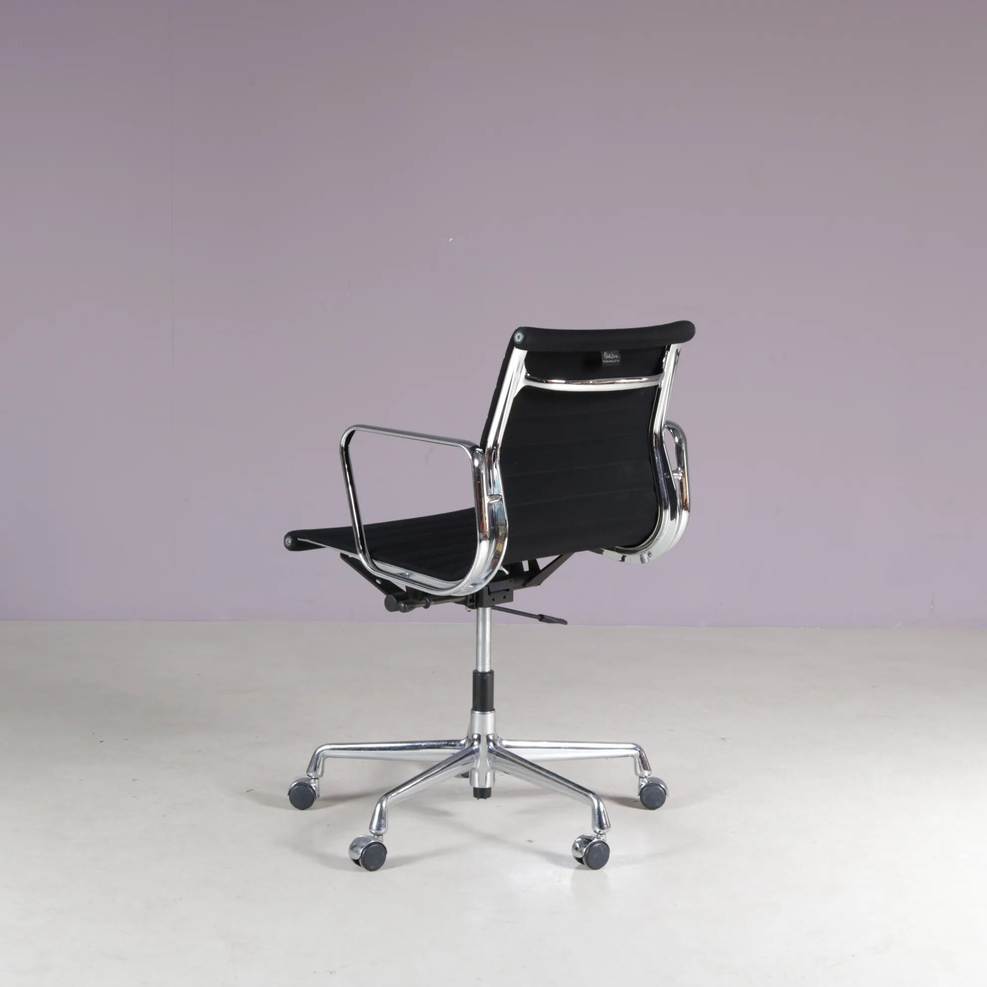 2000s “EA118” chair by Charles & Ray Eames for Vitra, Germany