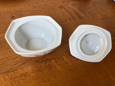 Service at Café Porcelaine Bavaria