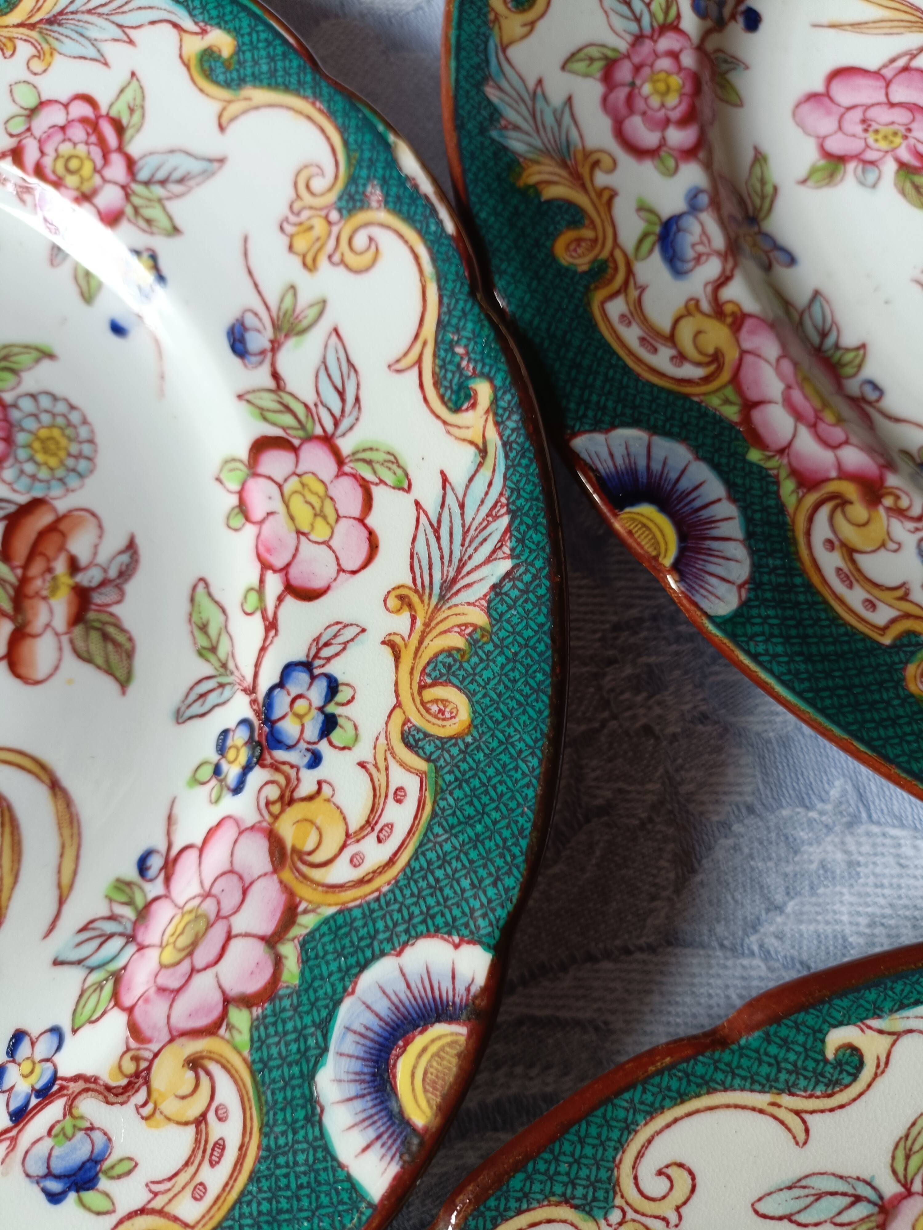 7 assiettes Sarreguemines Minton
