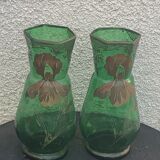 Paire de vases aux iris dore verre transparent vert et iris peint a la main art nouveau, collector