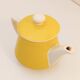 Théière Villeroy & Boch en porcelaine jaune et blanche
