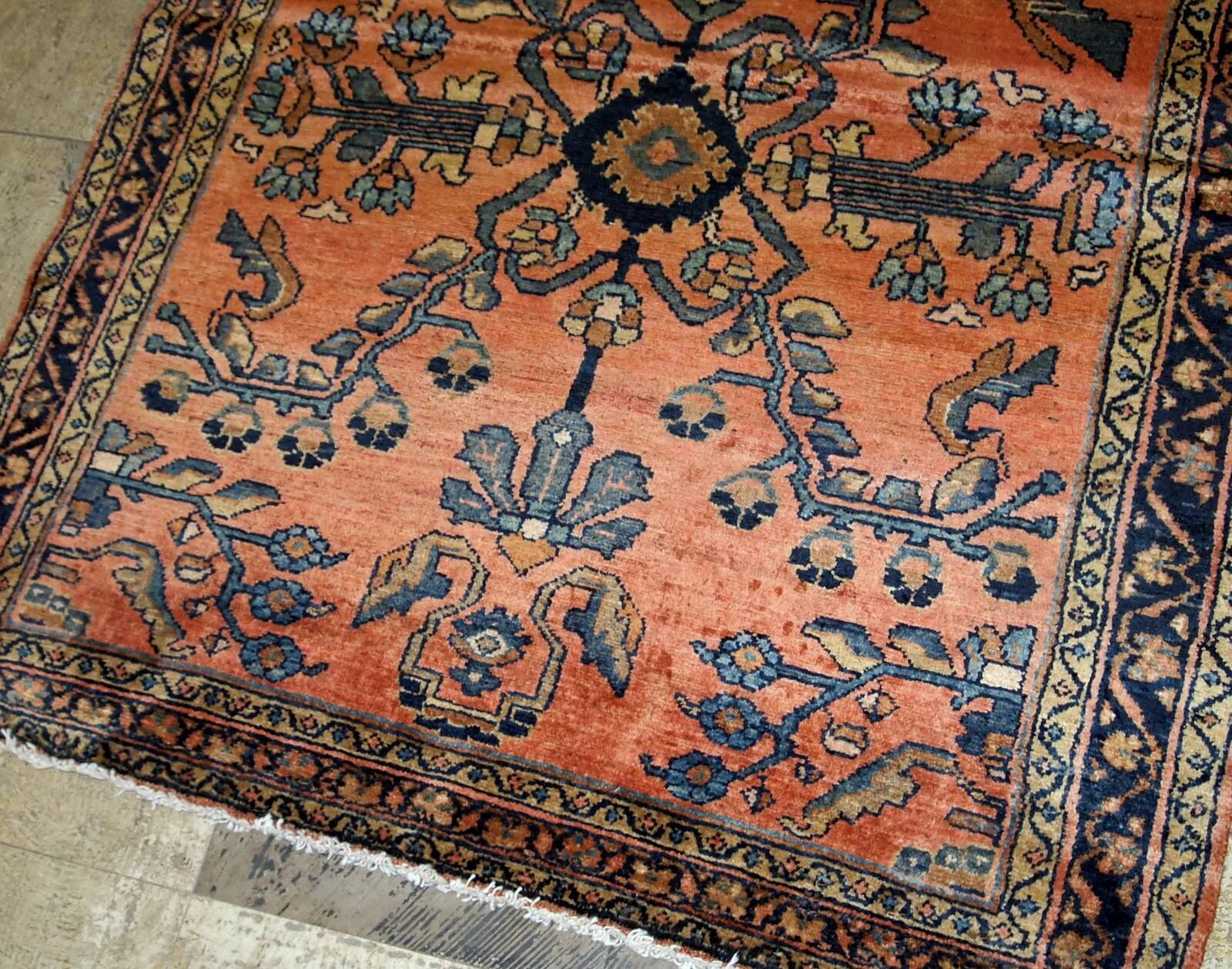Handmade antique Persian Lilihan rug 3.5' x 5.4' (106cm x 164cm) 1920s - 1B676