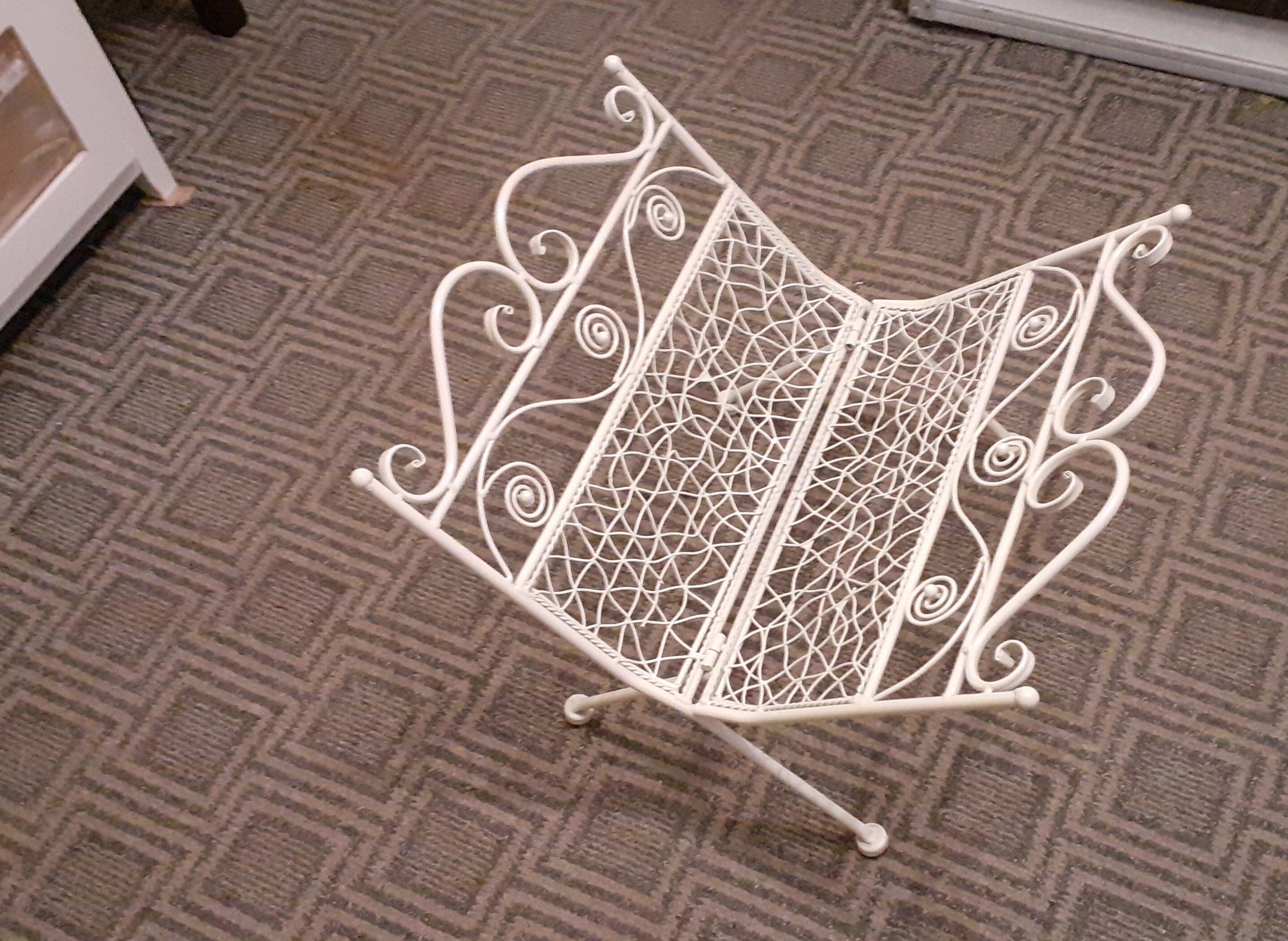Metal magazine rack, Vintage forged iron magazine rack, folding ornament magazine rack