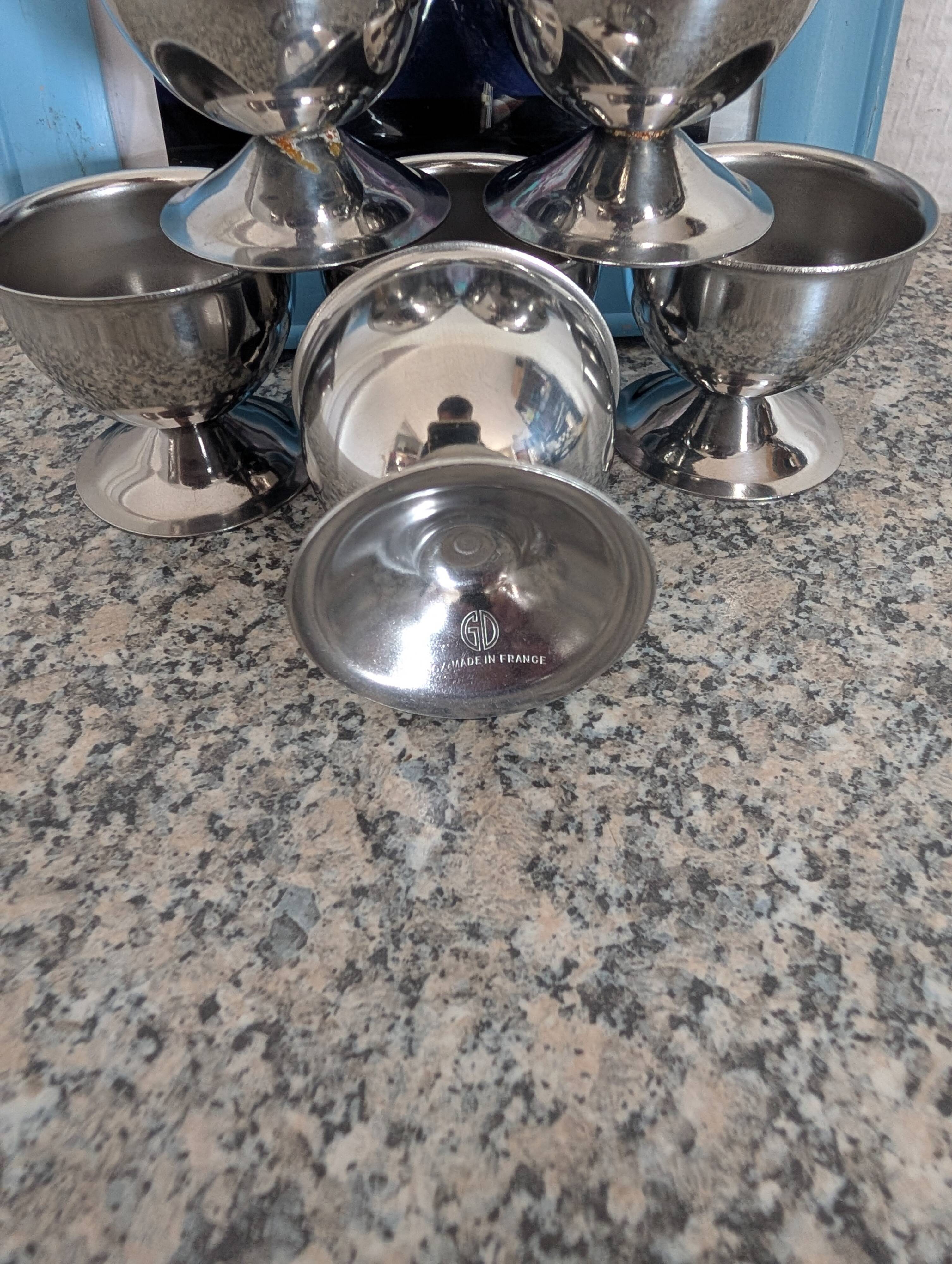 Set of 6 egg cups Guy Degrenne