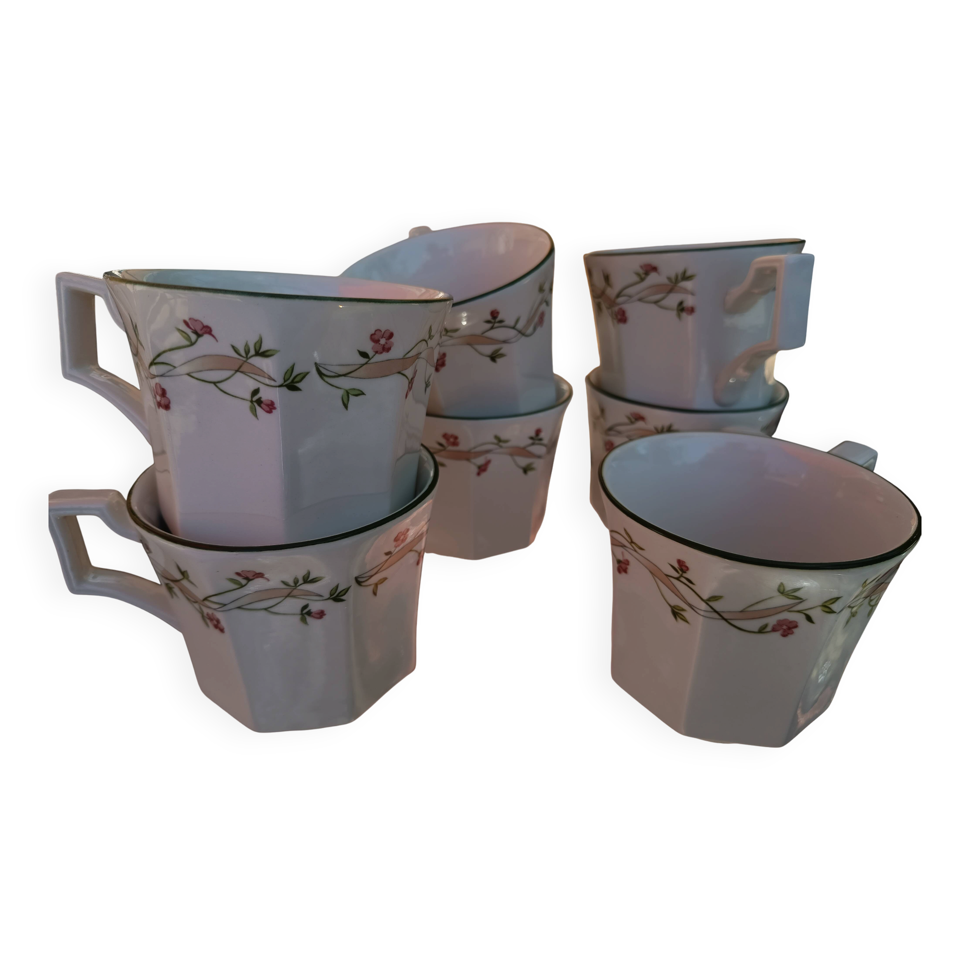 Lot de 7 tasses à thé