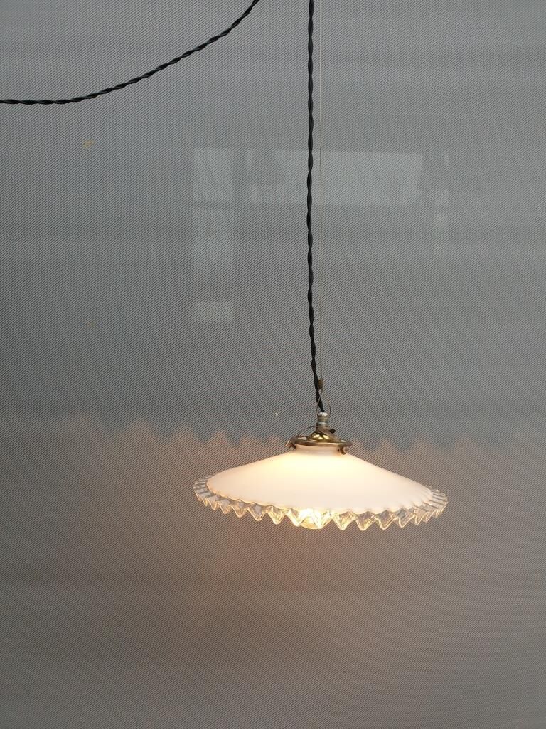 Art Deco ruffled opaline hanging