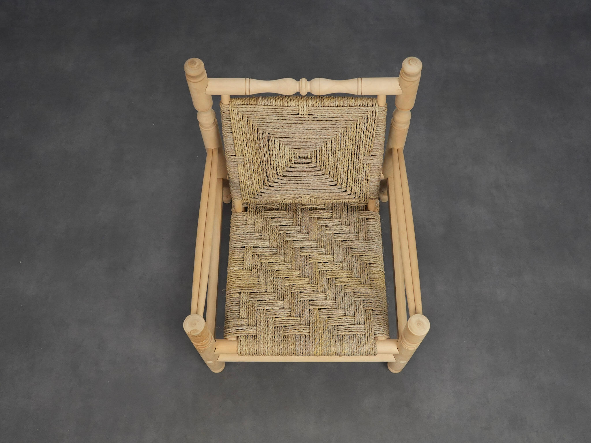 Chaise longue en herbe de mer tissée, France, années 1970