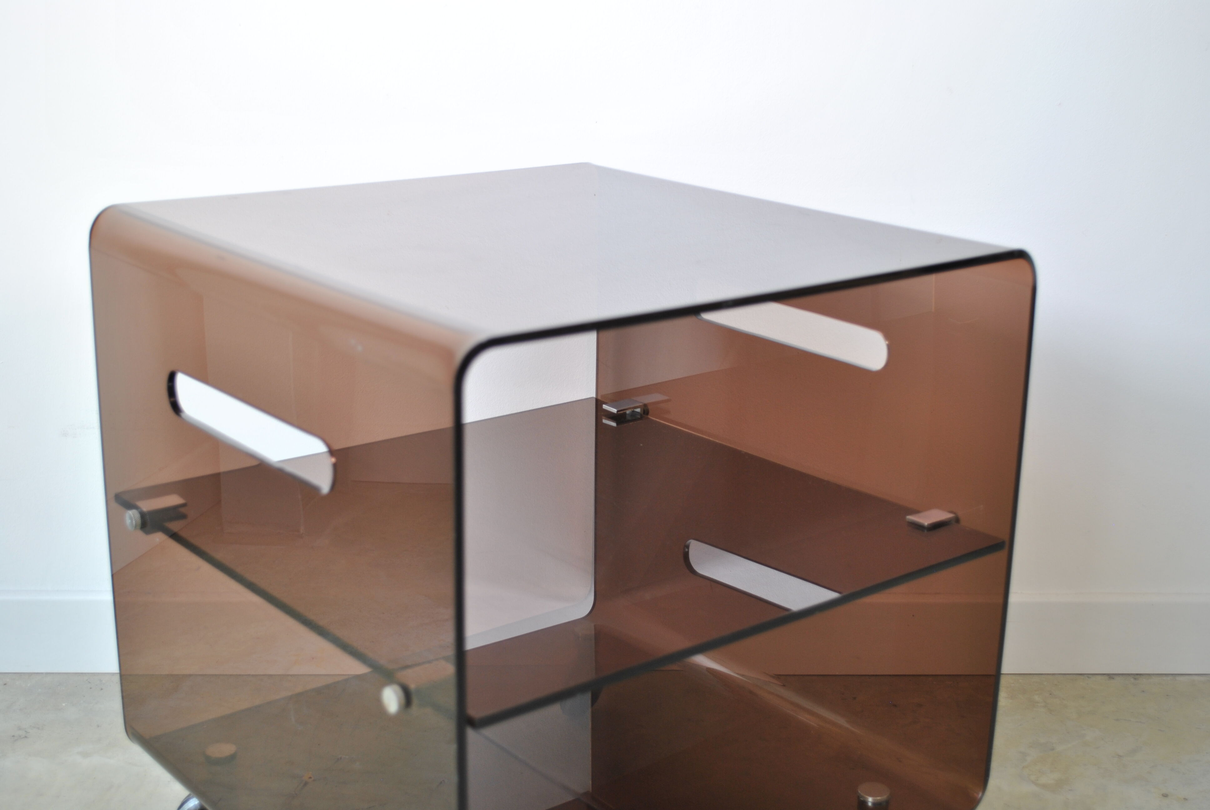 Coffee table year 70