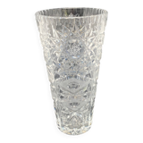 Vase en verre transparent ciselé