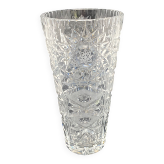 Clear chiseled glass vase