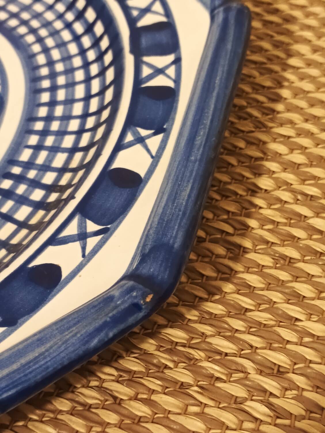 Plate Robert Picault