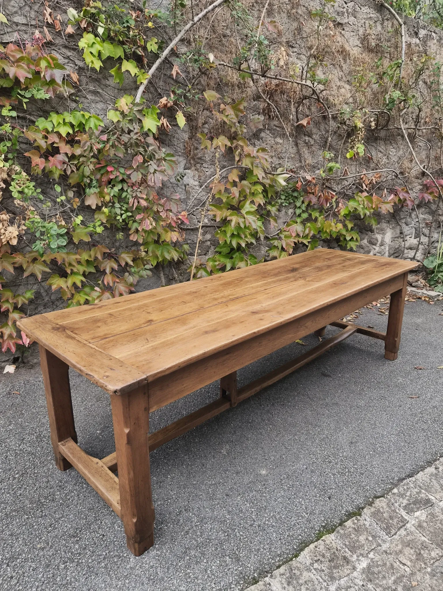Old farmhouse table in oak, 18th century – Auvergne, France