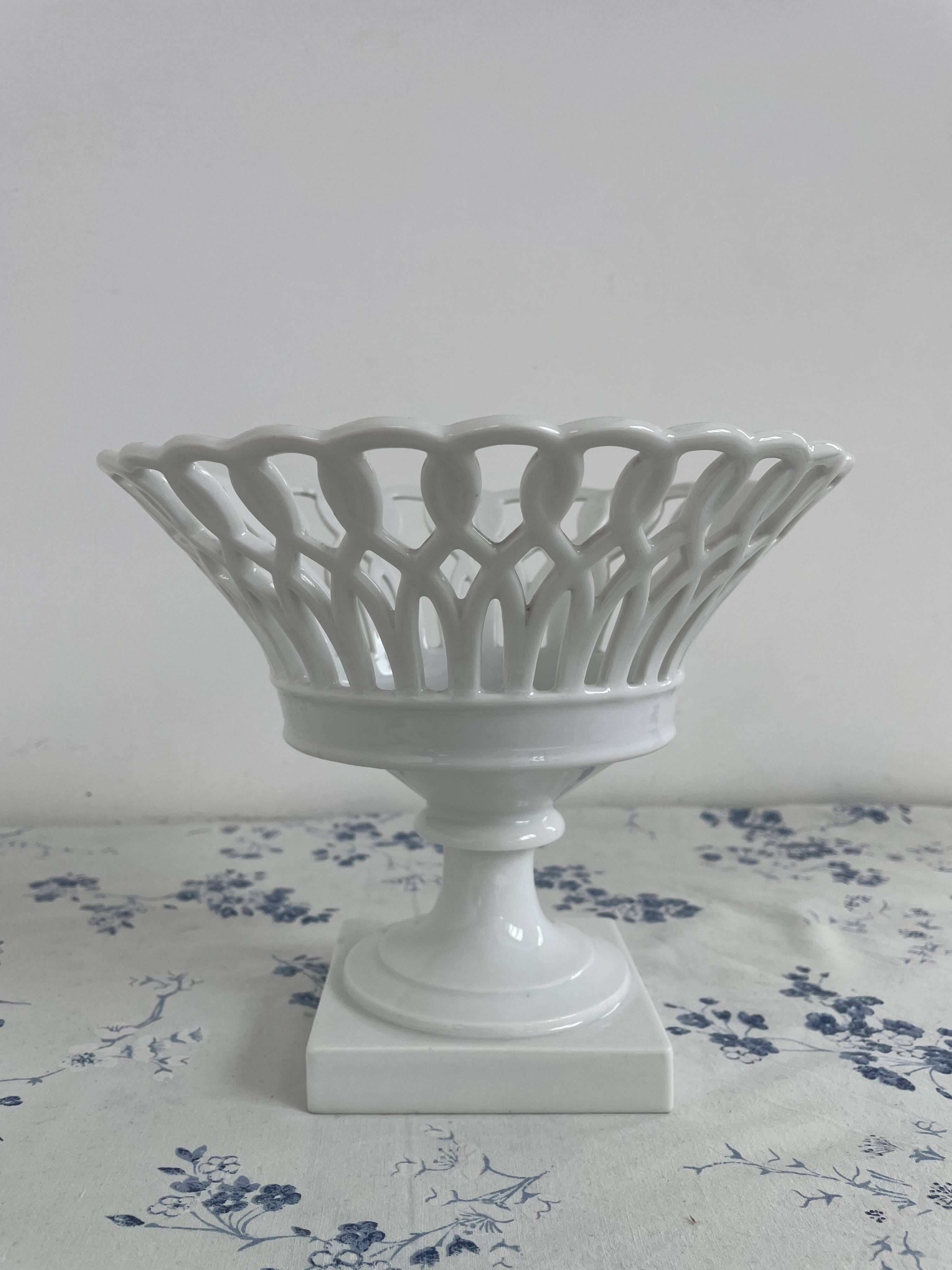 Navette Cup, footed cup, late 19th century, Empire Style, Porcelain