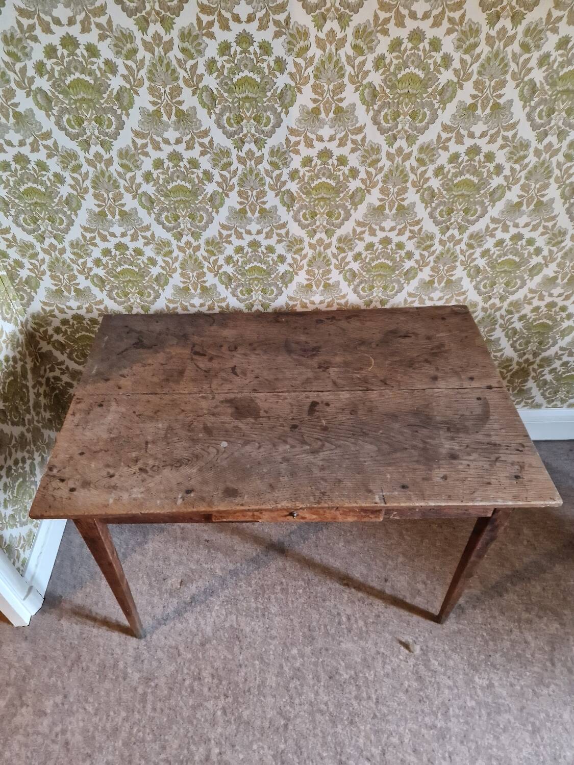 Petite table de ferme en chêne