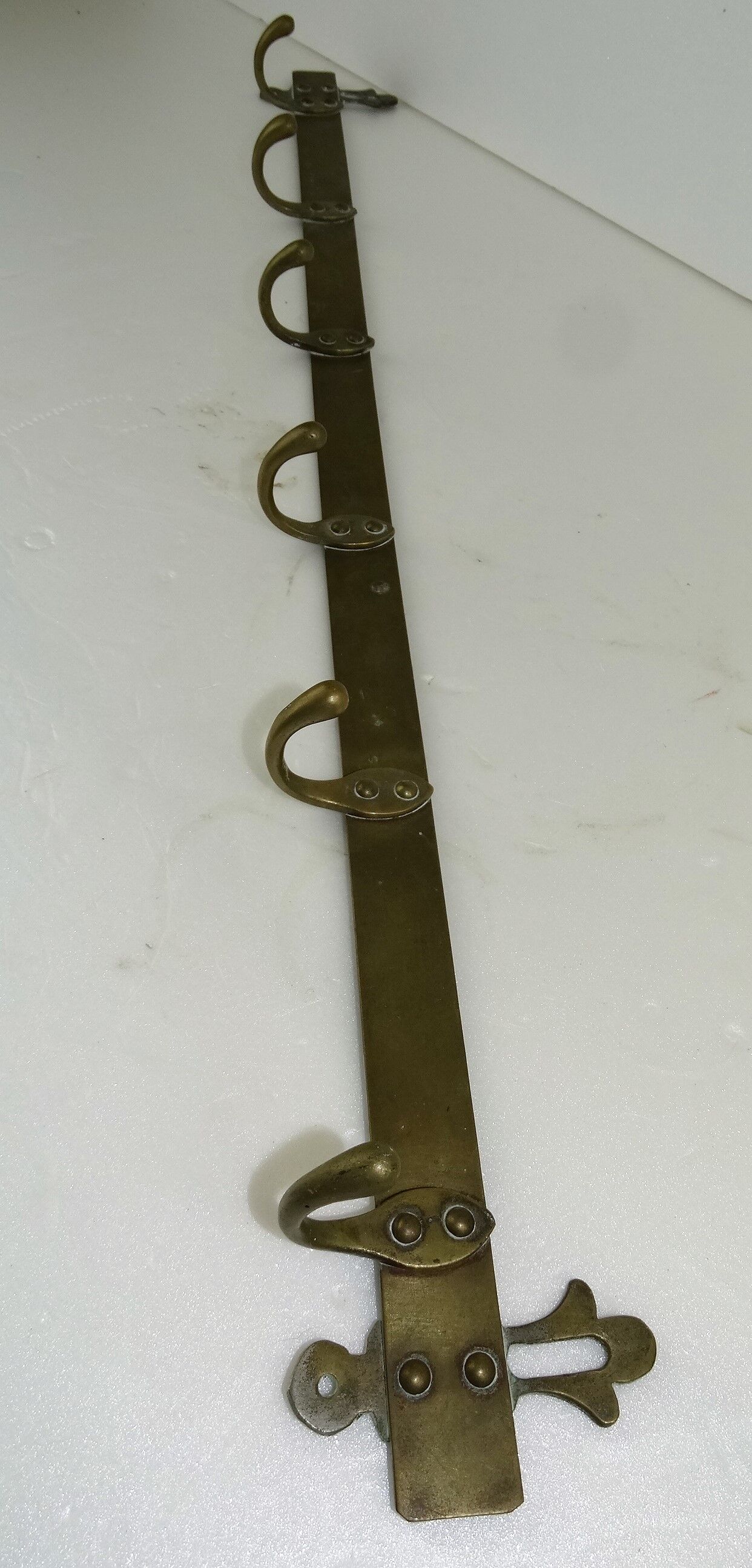 Archelle brass coat hook