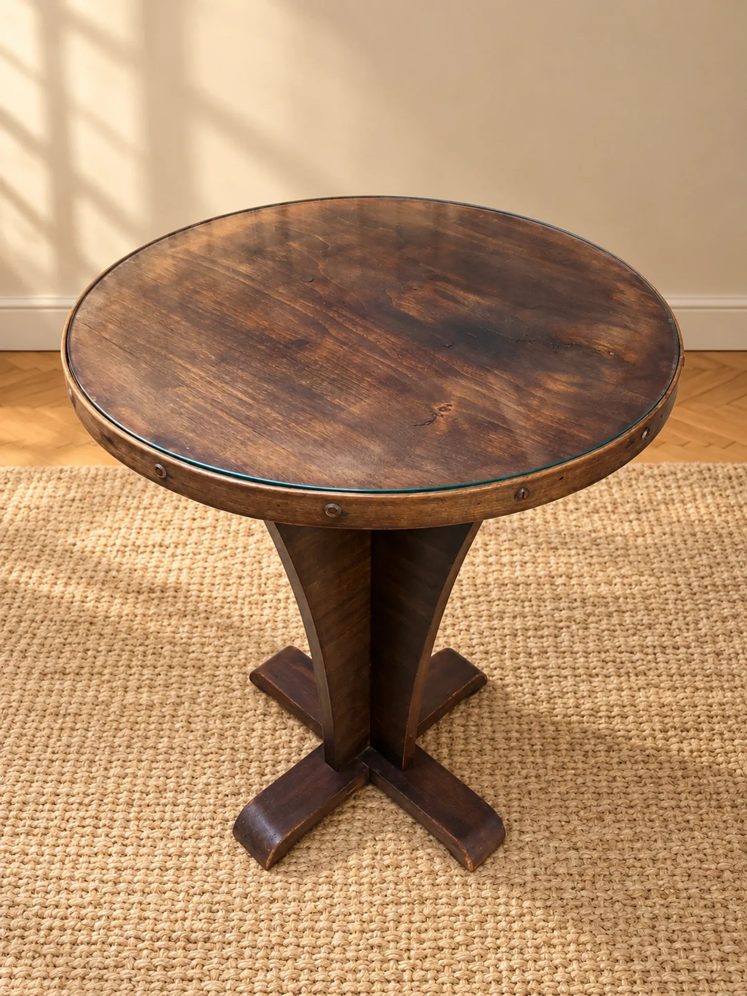 Vintage round wooden side table – Sculptural base – Art Deco style