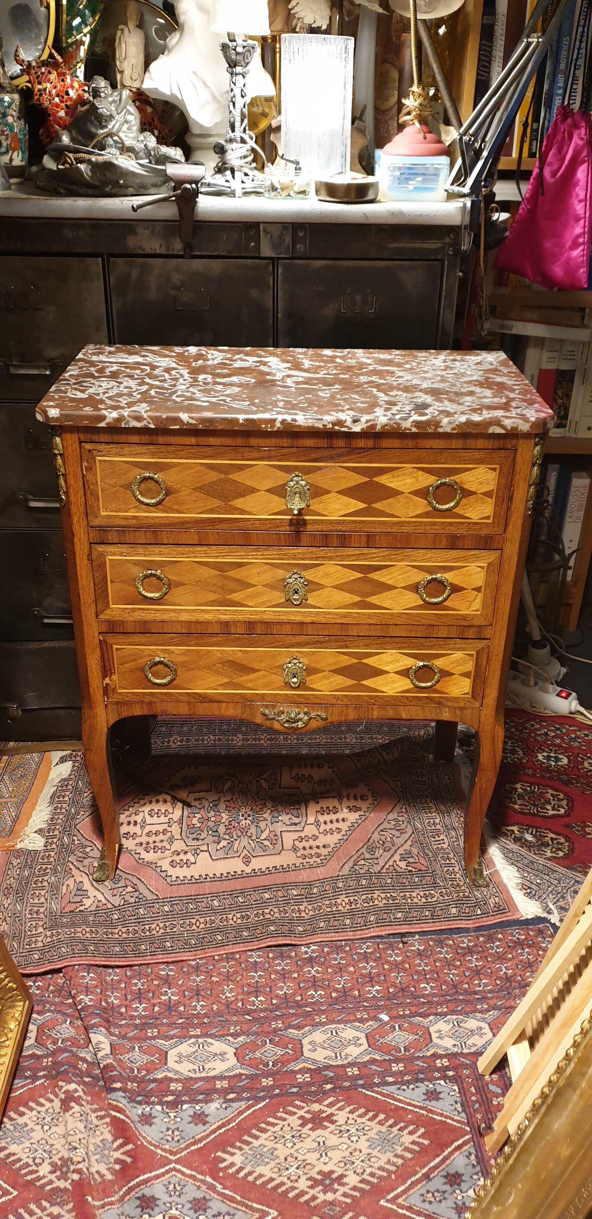 Chest of drawers 3 drawers Louis XV