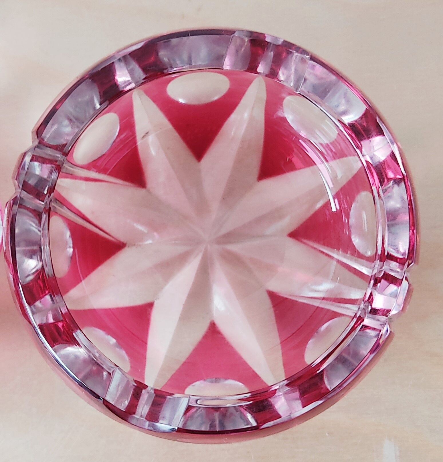 Val Saint Lambert red-lined crystal ashtray