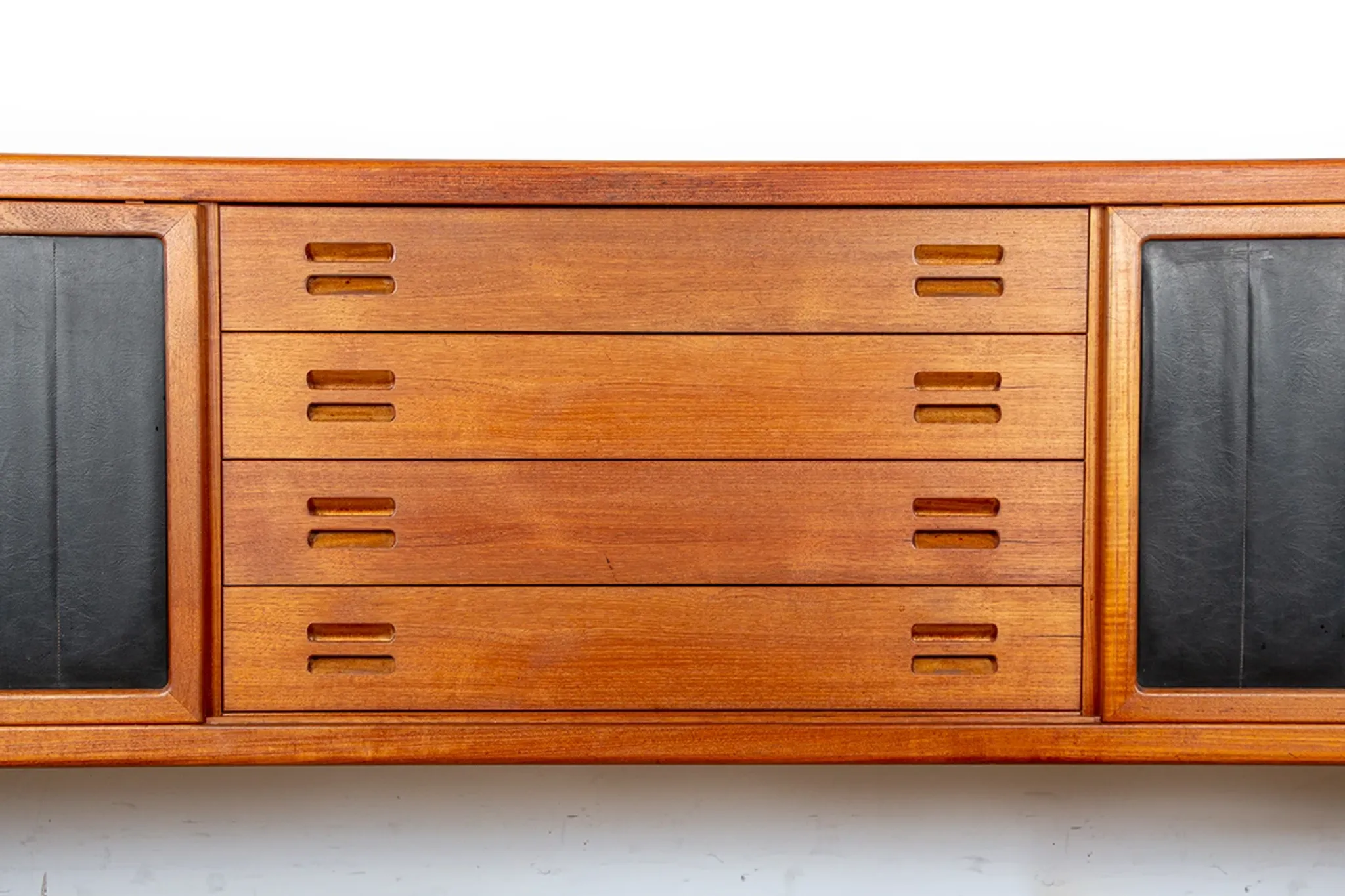 XL Danish sideboard in teak, oak and leatherette, 280 cm, by Nana Ditzel 1960.