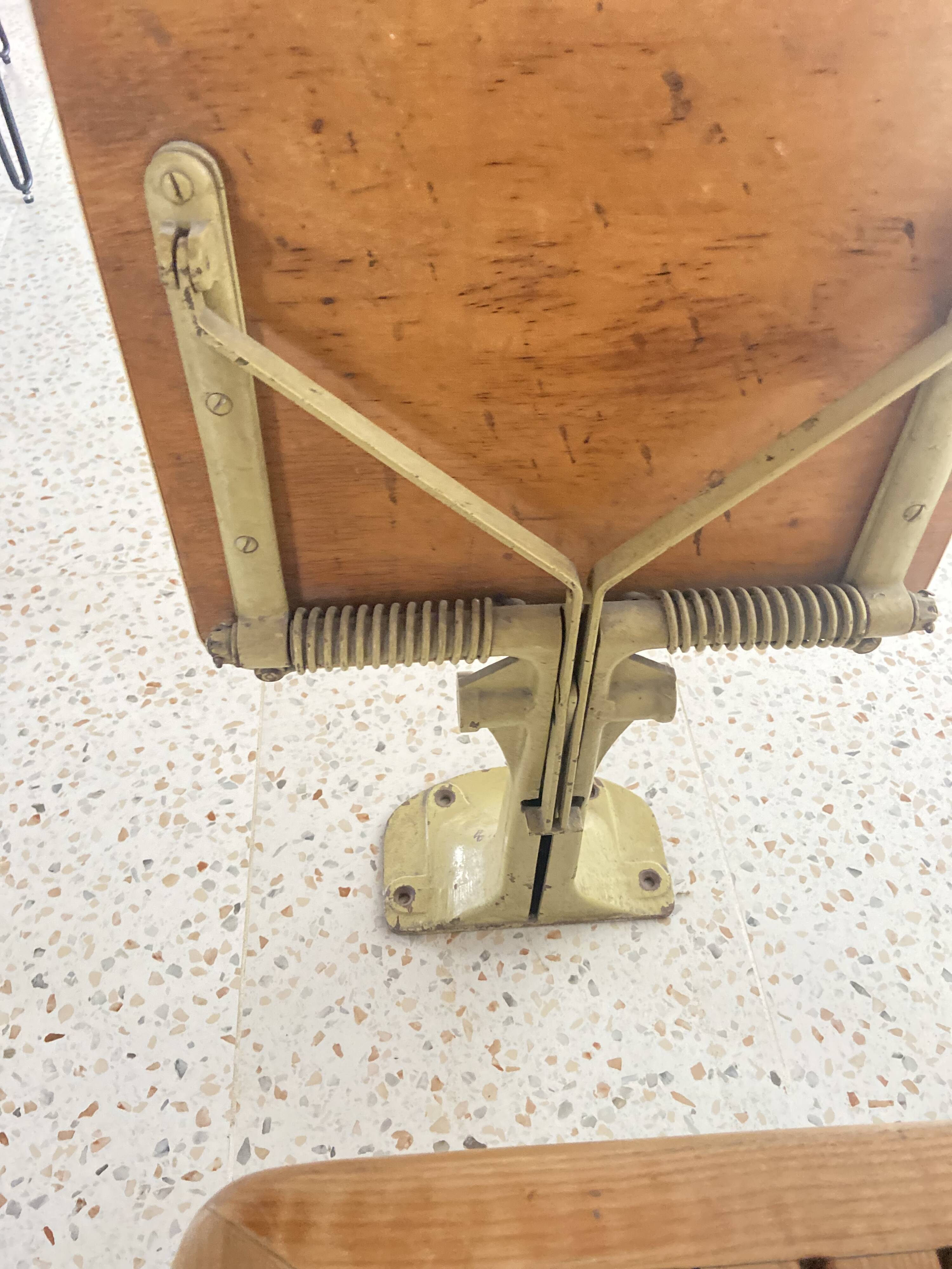 Old folding train table or wooden strapontin 1920 metal base