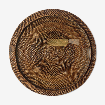 Rattan plate and glass
