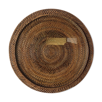 Rattan plate and glass