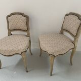 Paire de chauffeuses de style Louis XV, XXème siècle