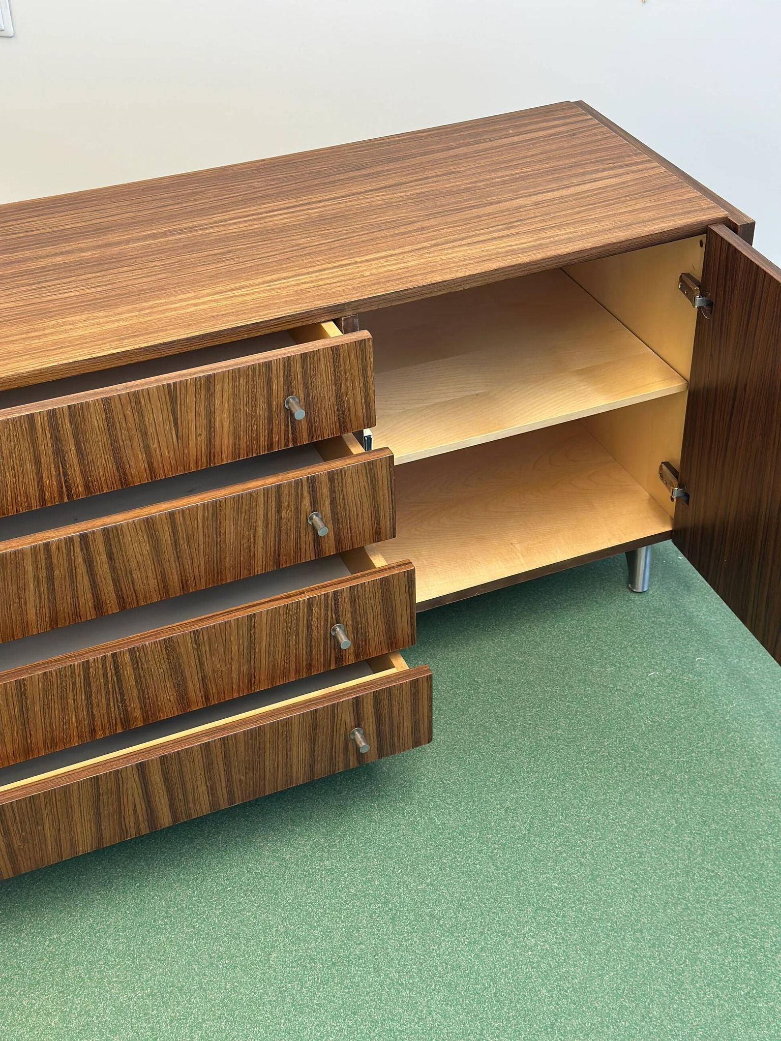 Buffet en palissandre, années 1960
