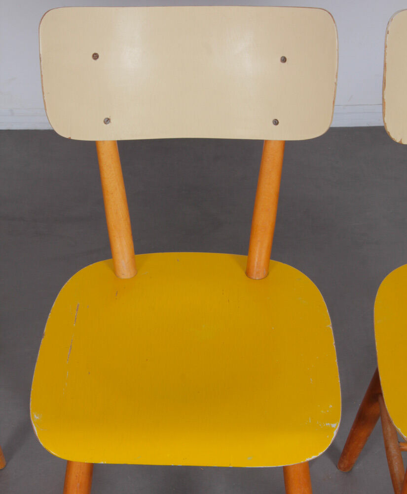 Suite of 3 chairs produced by Ton in the 1960s