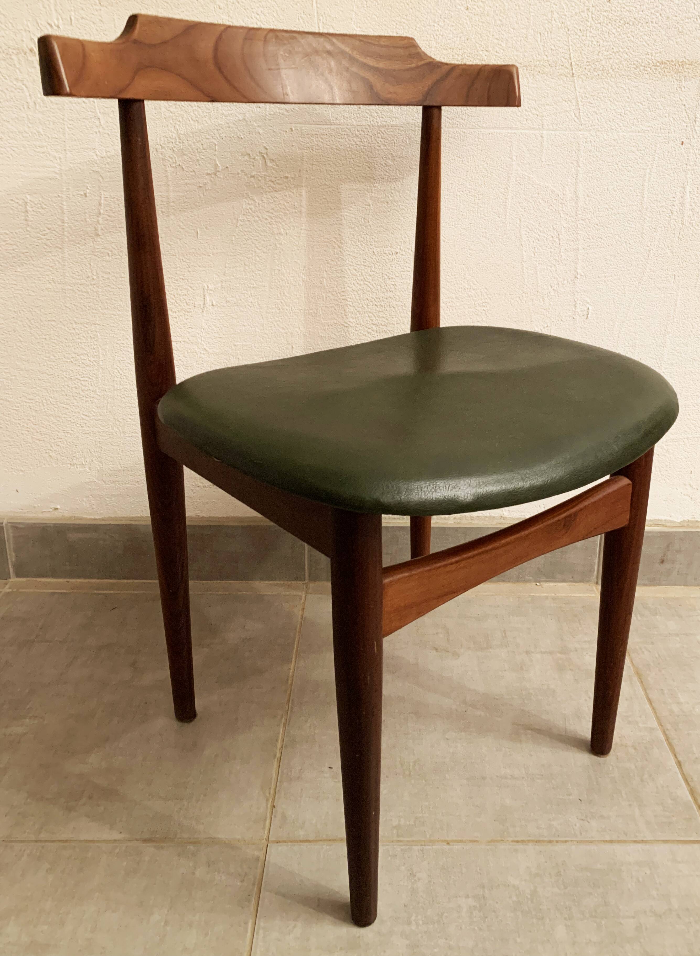 Ensemble de 6 chaises danoises de Hans Olsen pour le fabricant Frem Røjle
