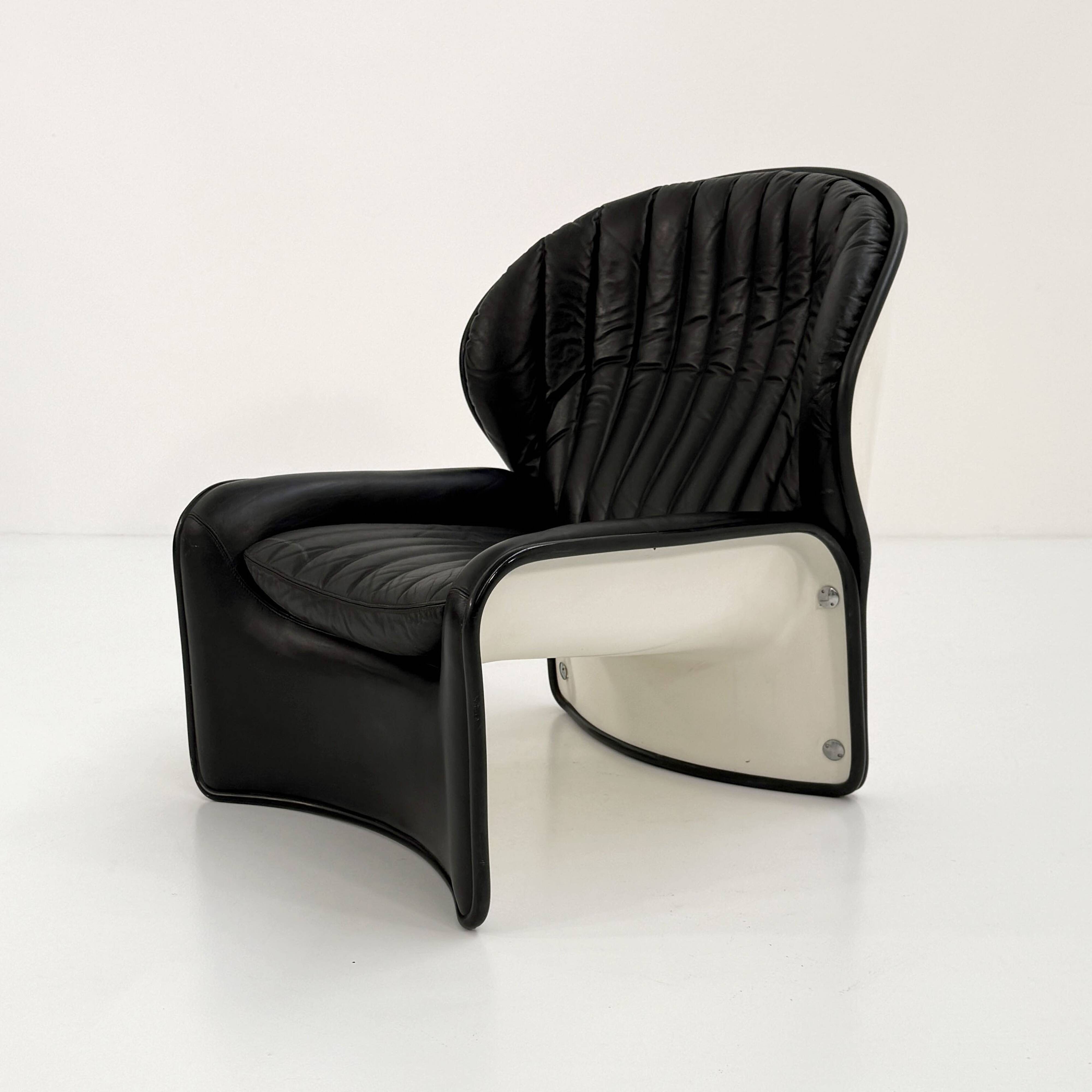 Lotus armchair by André Vandenbeuck for Strässle International, 1969