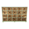 Cabinet industriel en bois vintage avec poignées d’origine, années 1930
