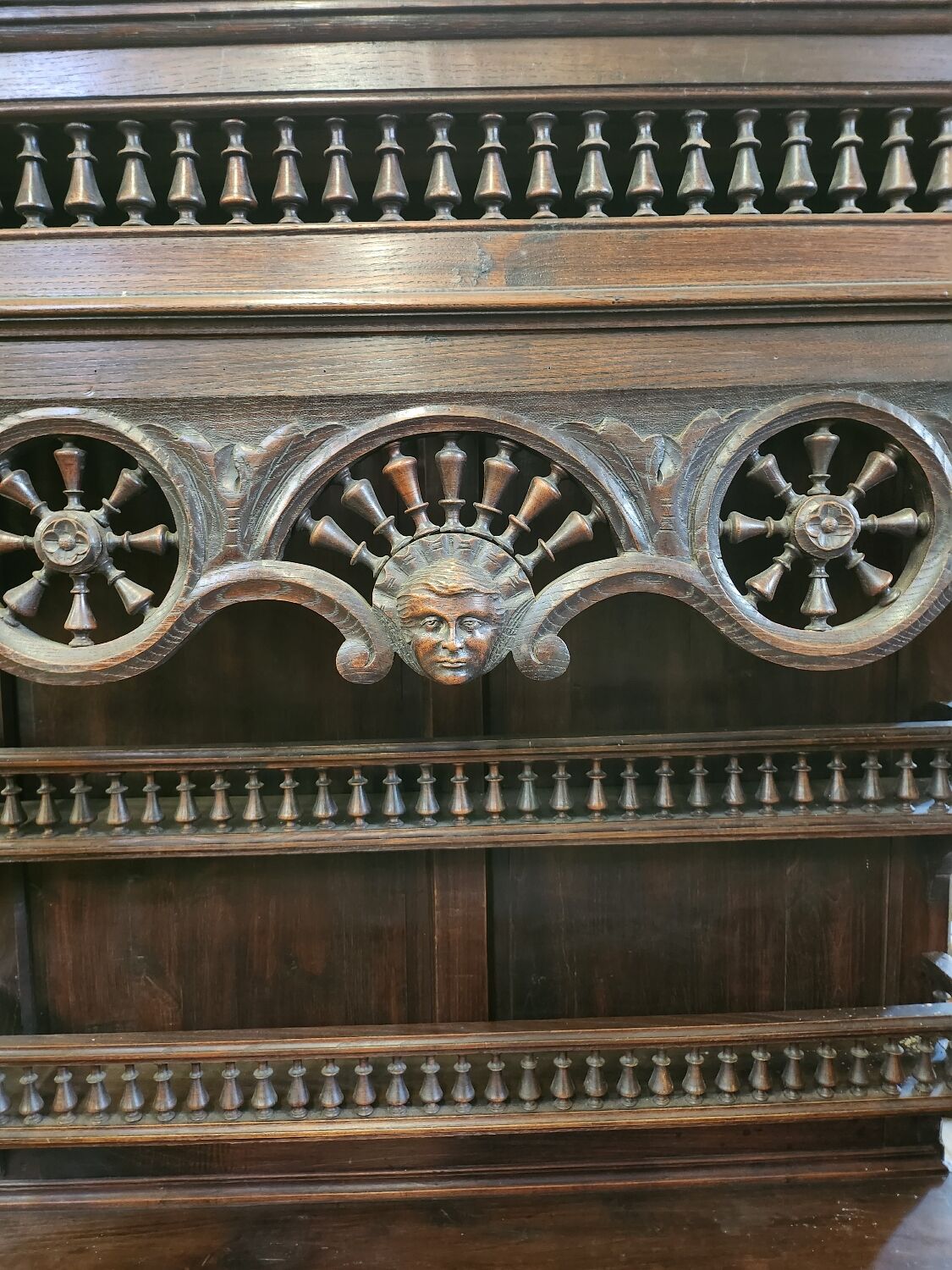 Buffet breton en chêne