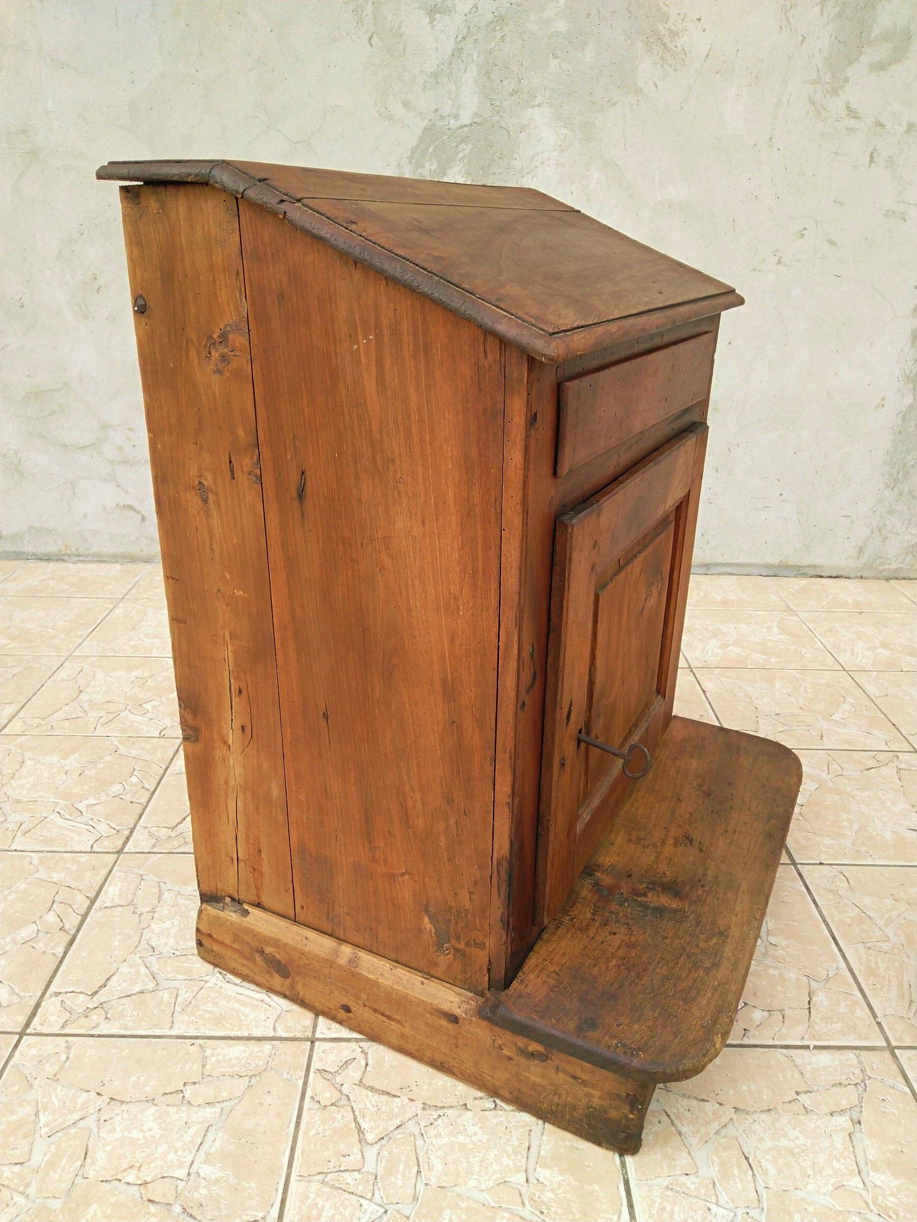 Walnut desk in the early 19th century
