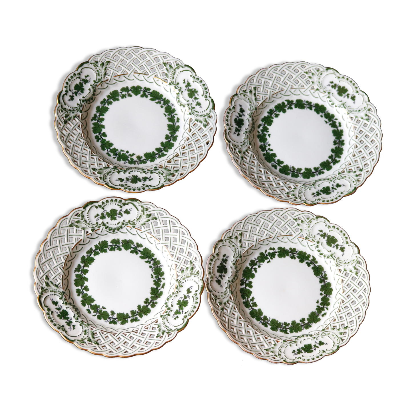 Suite of 4 plates in Meissen porcelain, Germany
