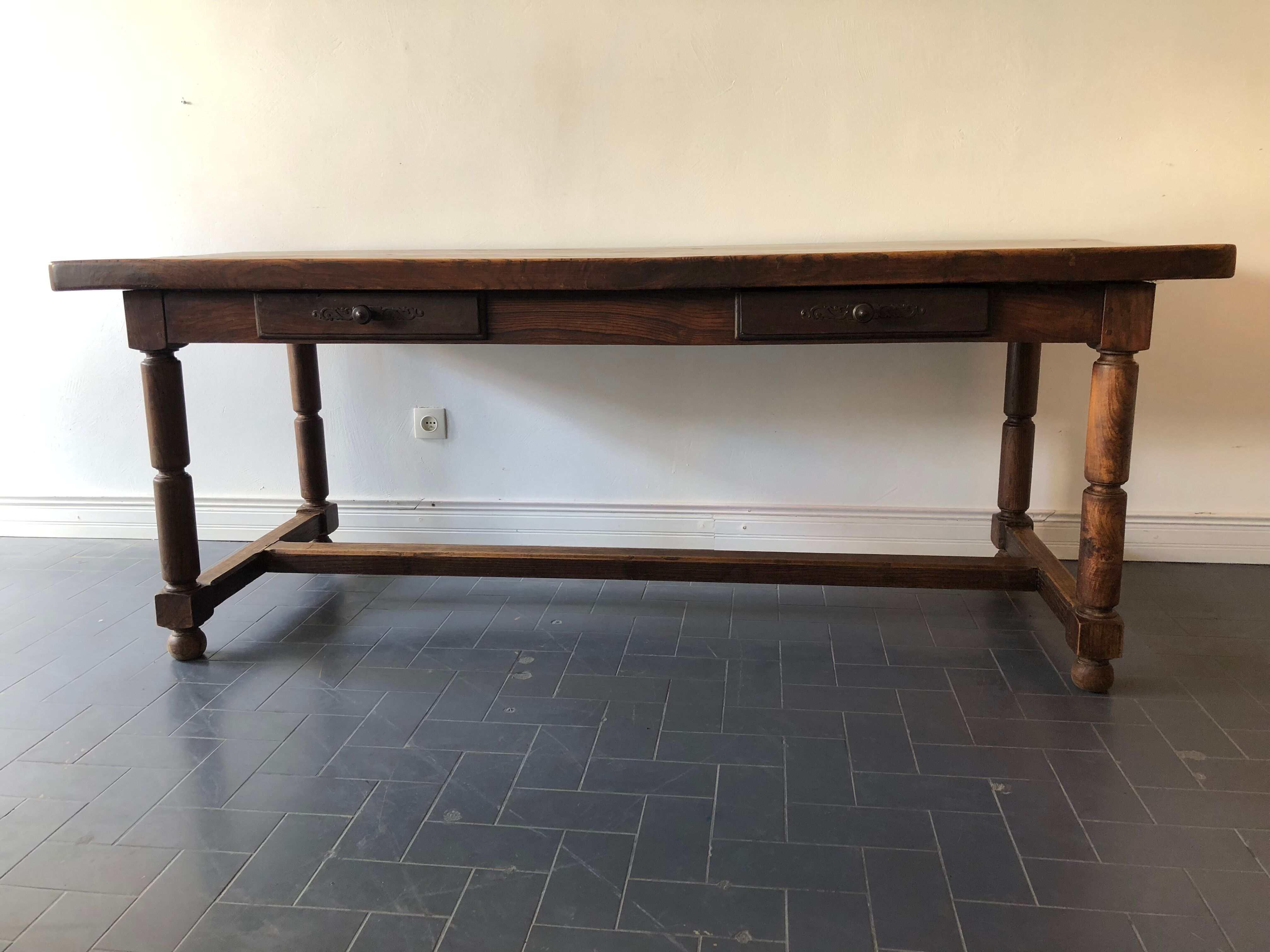 Farm table with stowed