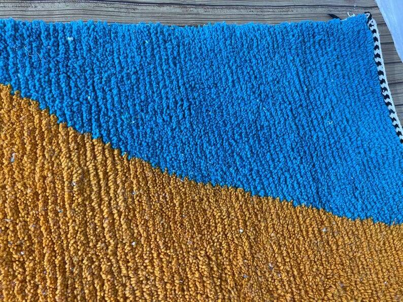 Traditional handmade wool rug size 150 x 250 cm