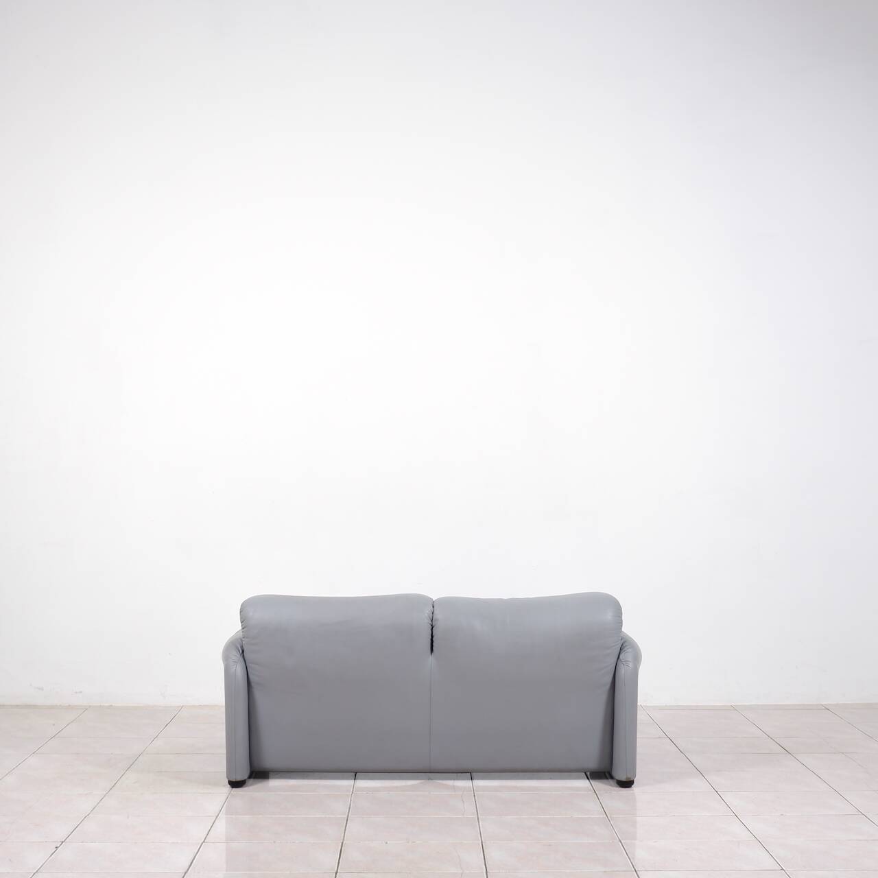 Ensemble de sièges en cuir « Maralunga » de Vico Magistretti pour Cassina