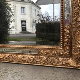 Golden mirror with pediment 134 x 77 cm