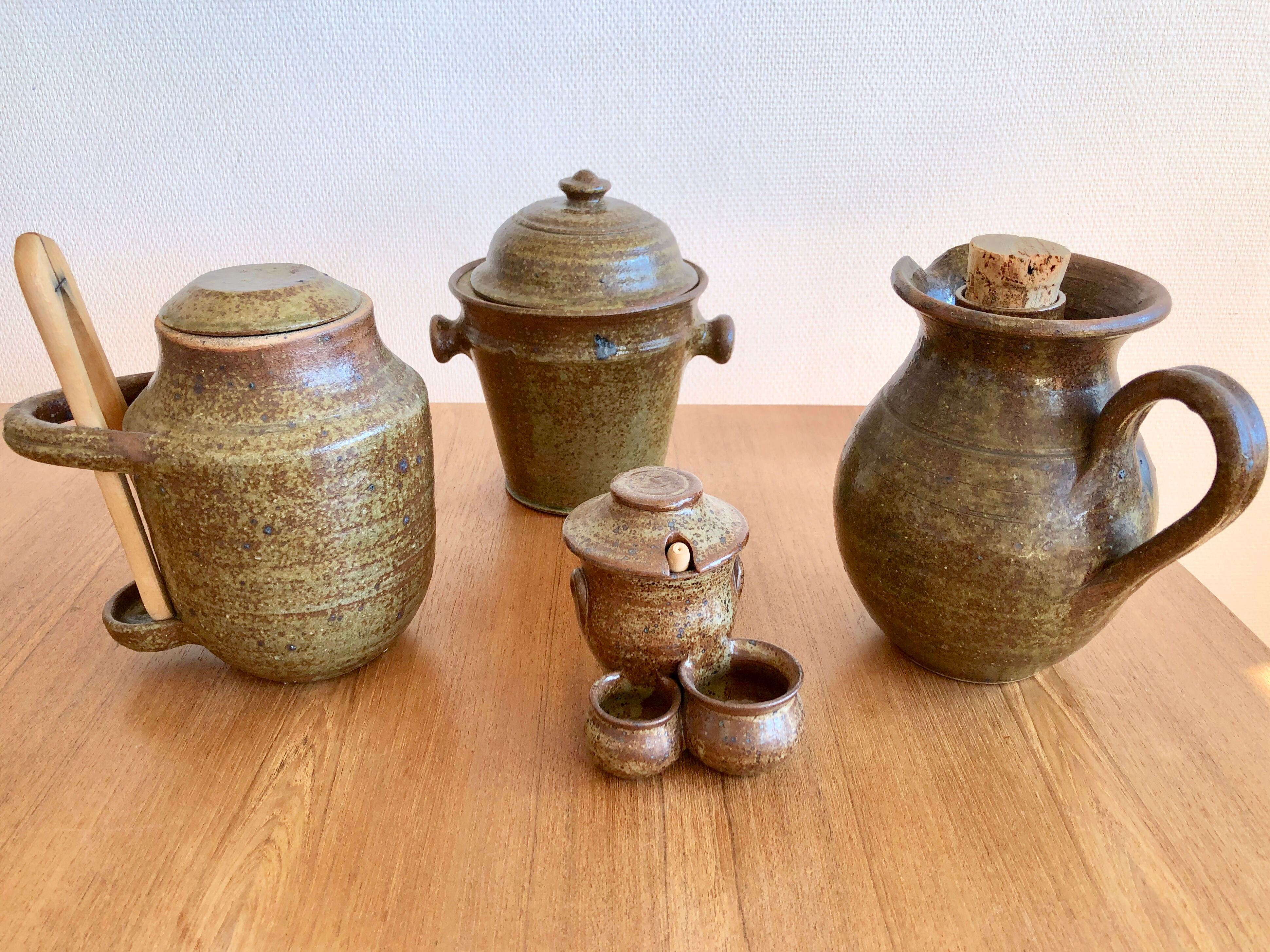Set de cuisine en grès
