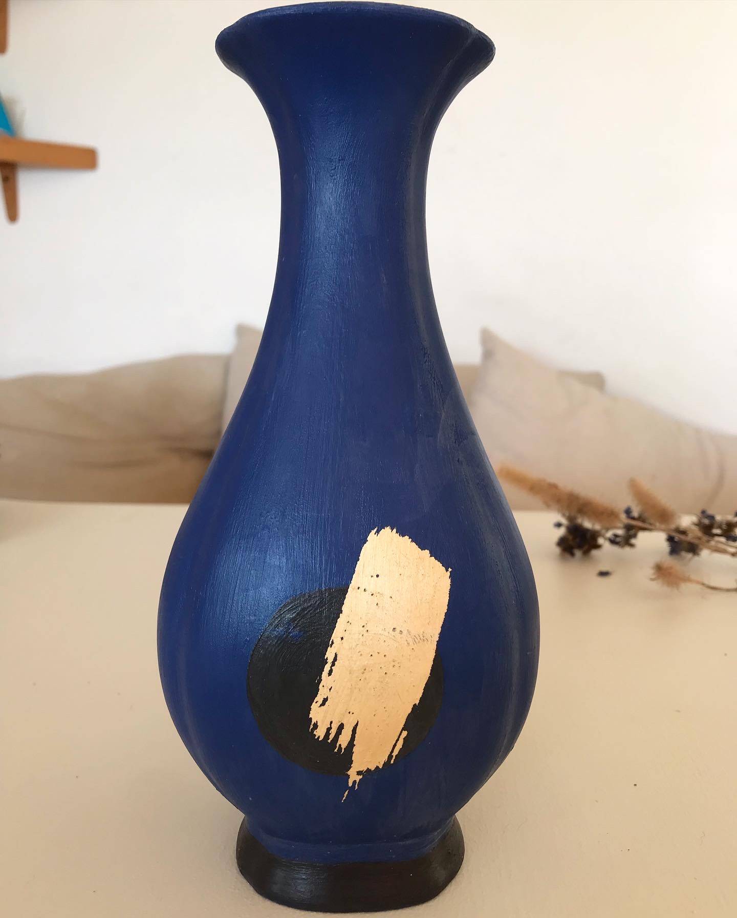 "eclipse" vase painted and gilded with gold leaf