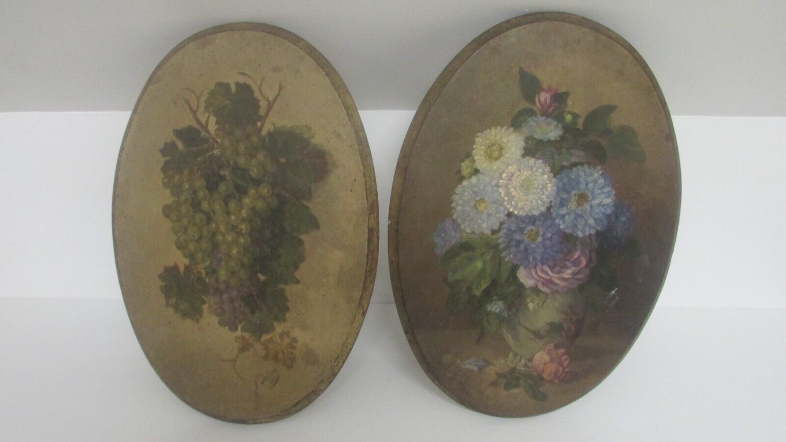 Paire de médaillons nature morte XlXe siècle
