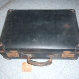 Black suitcase Imperia vulcanized fiber