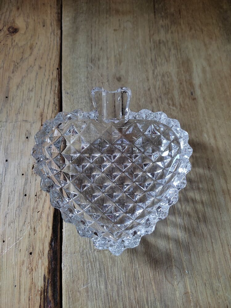 Empty pocket Ashtray Glass Molded shape Pique Old Vintage