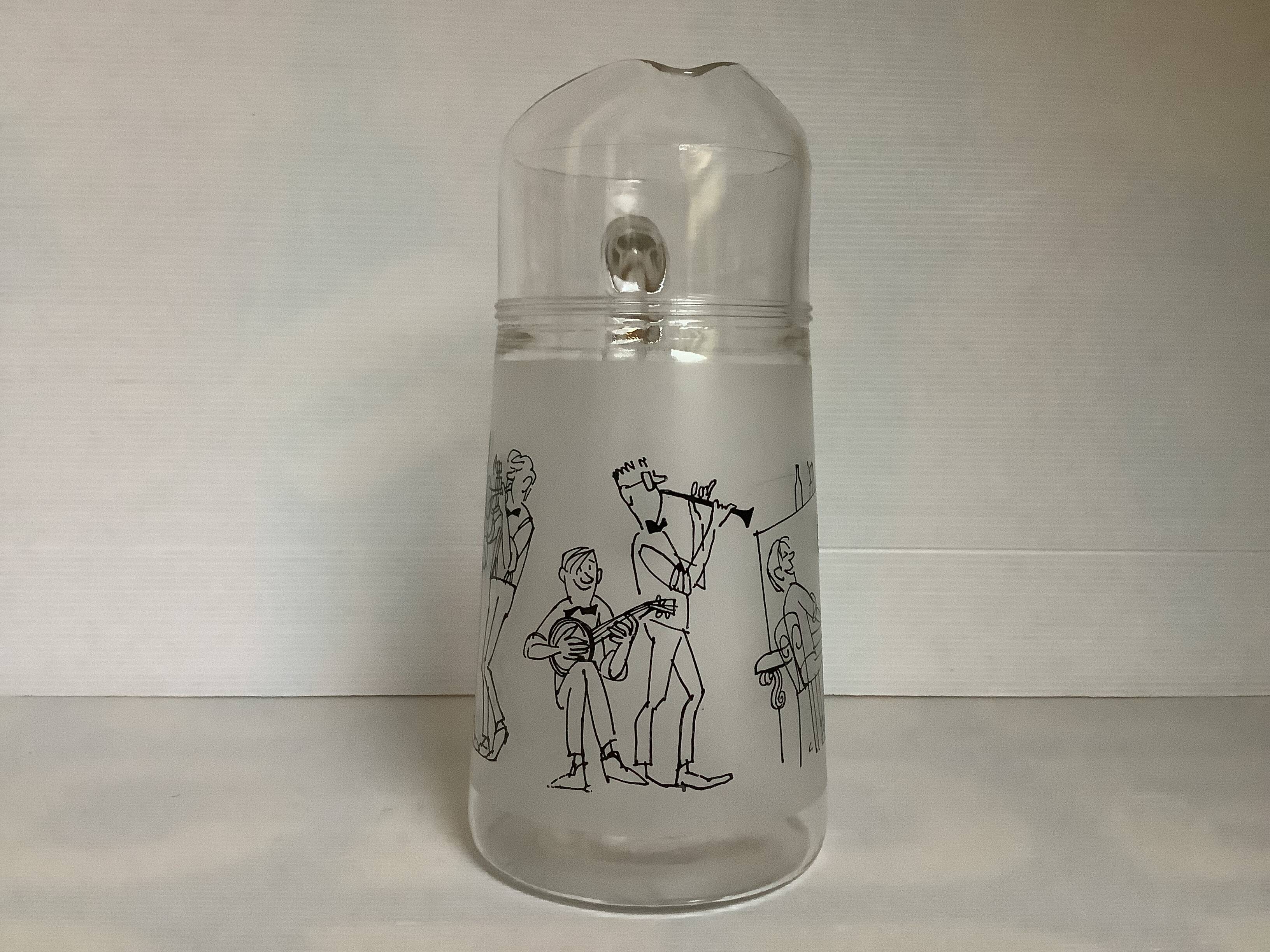 Orangeade service for musicians from the 60s