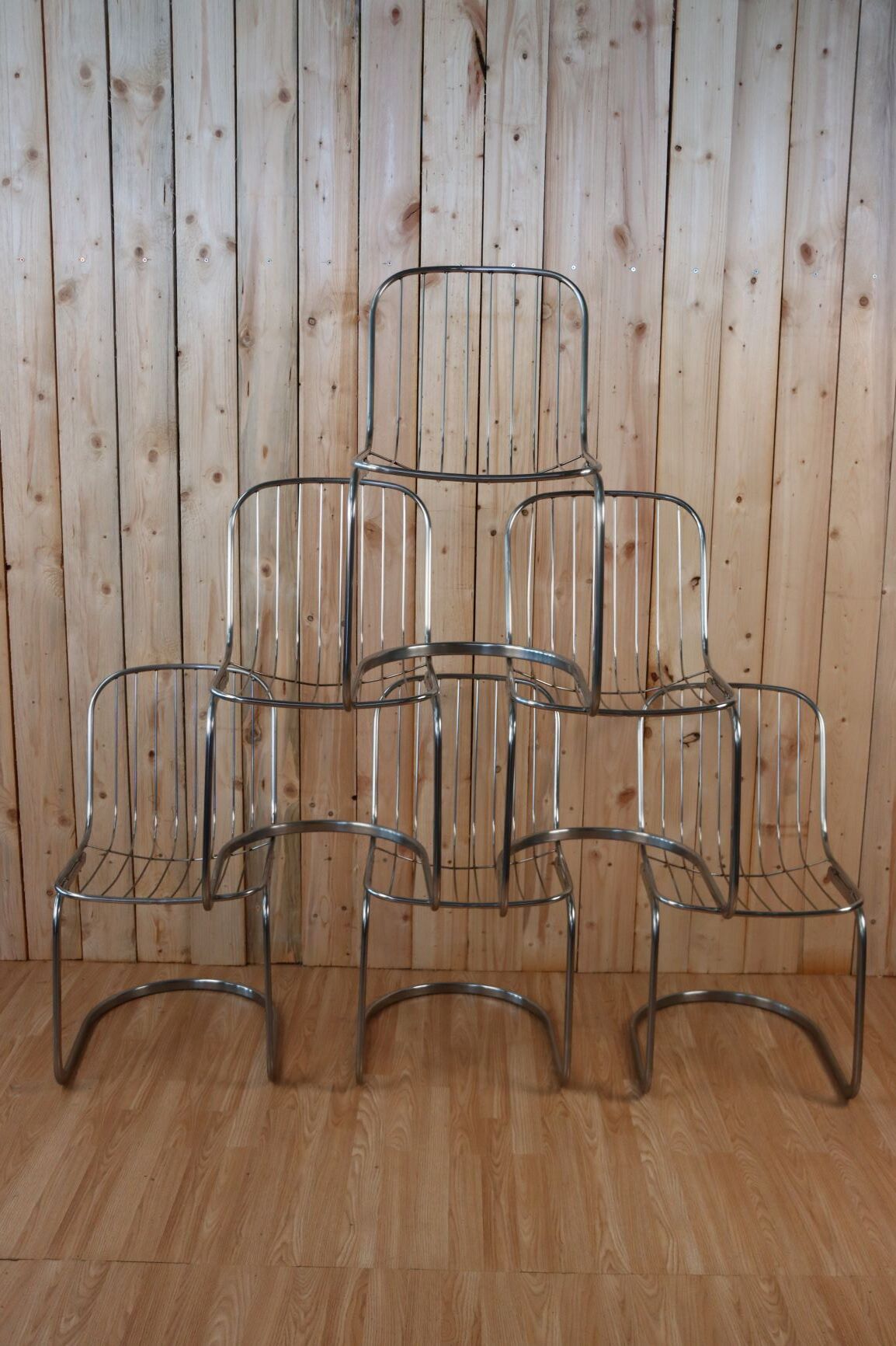 Series of 6 tubular steel chairs