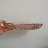 Plat apéritif vintage en verre rose ciselé