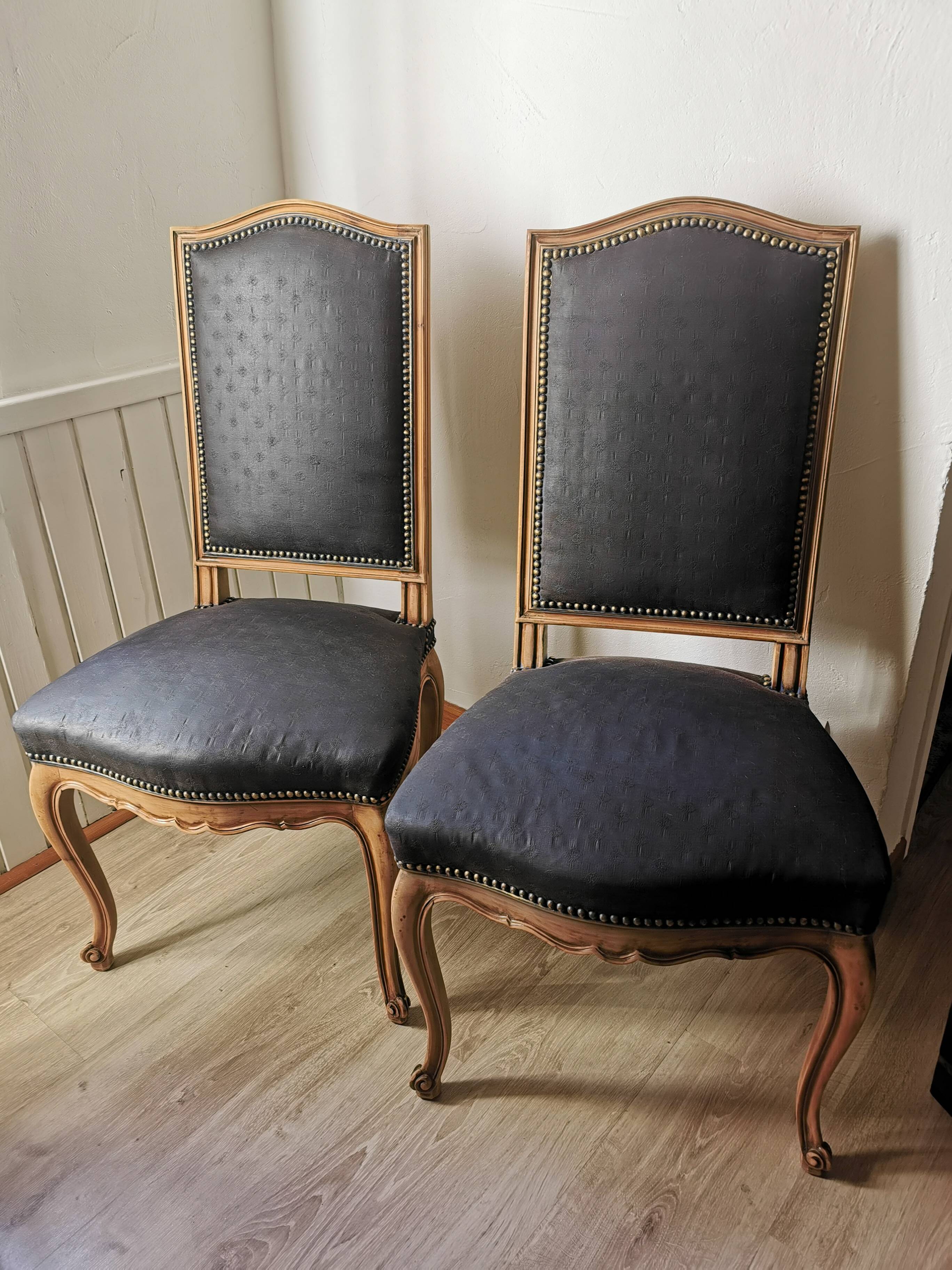 Louis XV style chair