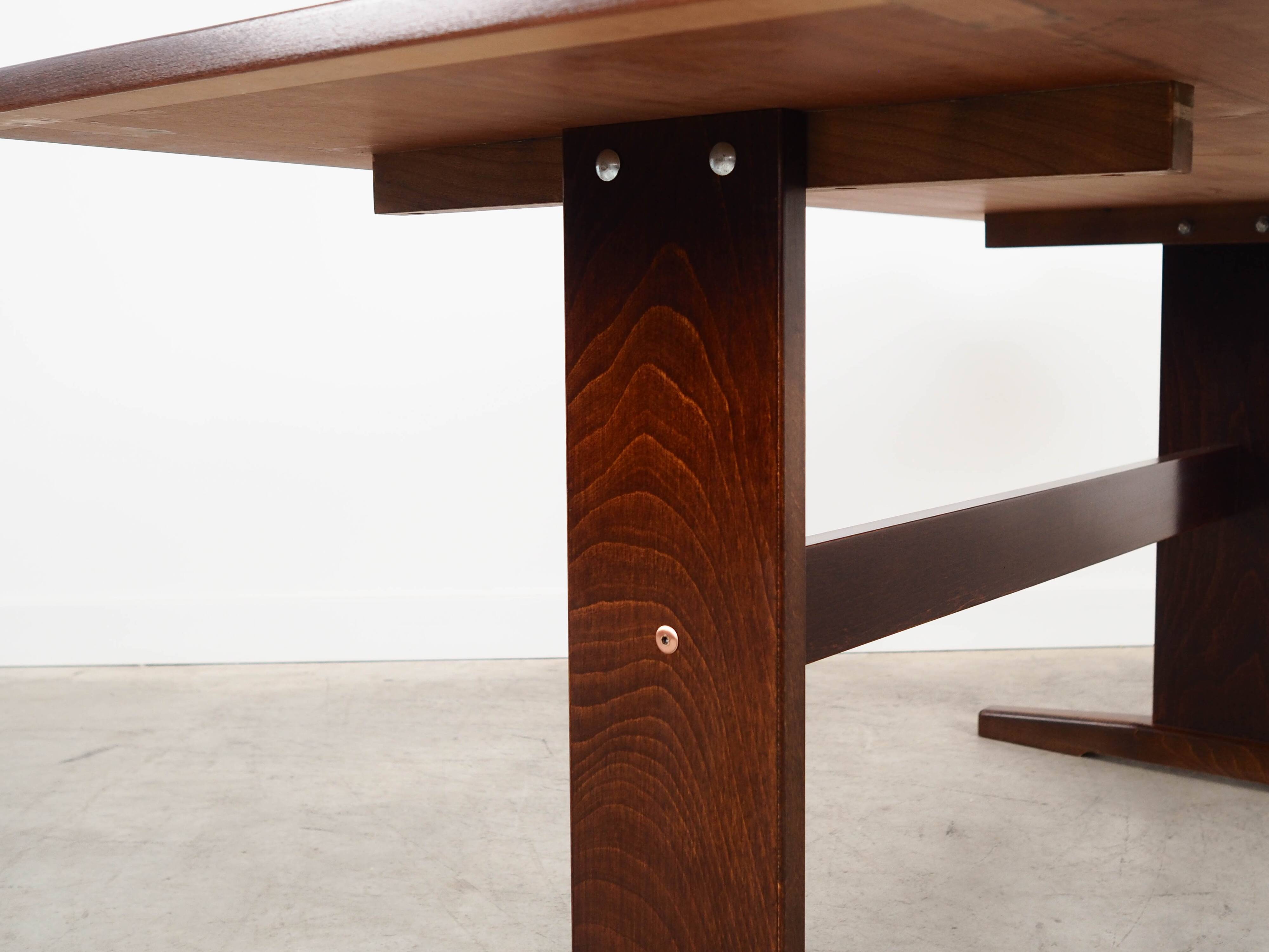 Oak table, Danish design, 1970s, manufactured by Farstrup Møbler