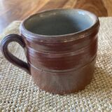 Set of two sandstone pots